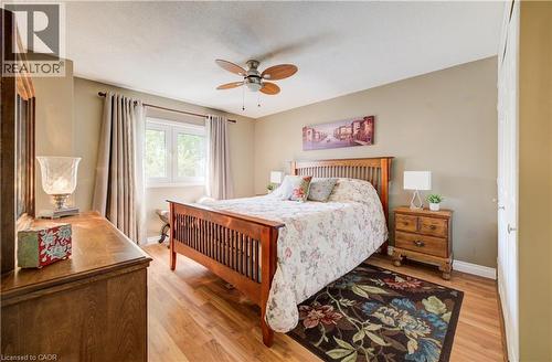 135 Royal Orchard Drive, Kitchener, ON - Indoor Photo Showing Bedroom