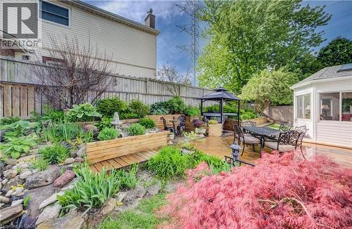 135 Royal Orchard Drive, Kitchener, ON - Outdoor