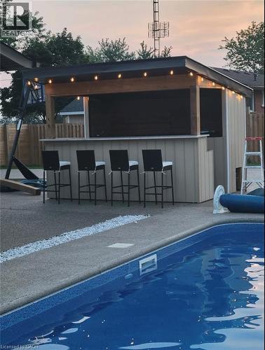 214 Binbrook Road, Glanbrook, ON 