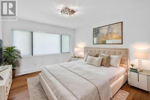 16 Chipping Road, Toronto, ON 