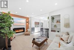 243 QUEBEC STREET Oshawa, ON L1J 1Y3