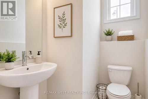 35 Gilham Way, Brant, ON 