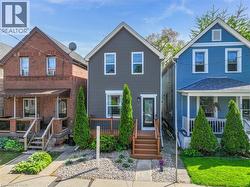 36 FRANCIS Street  Hamilton, ON L8L 3V1