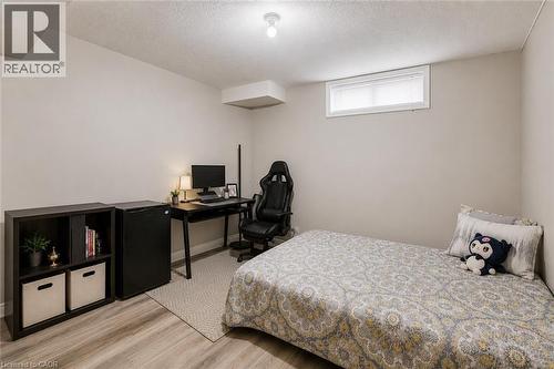 913 Copper Leaf Crescent, Kitchener, ON 