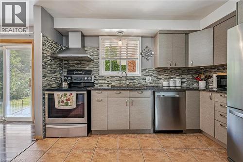 24 Devonglen Court, Kitchener, ON 