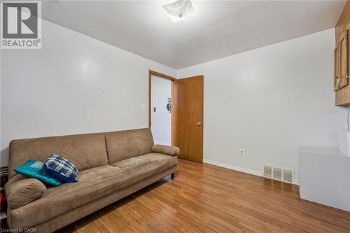 24 Devonglen Court, Kitchener, ON 