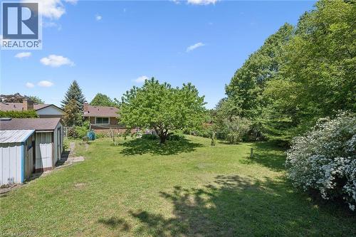 24 Devonglen Court, Kitchener, ON 