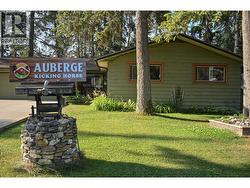 1306 Selkirk Drive Golden, BC V0A 1H6