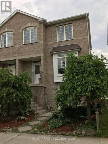 112 Sunway Square, Markham, ON 