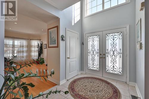 2 Sandway Crescent, Vaughan, ON 
