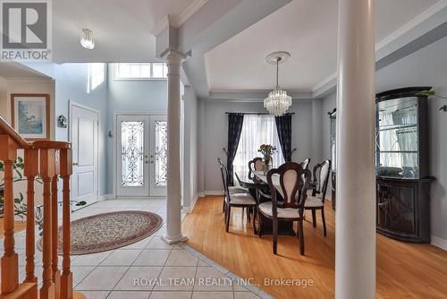 2 Sandway Crescent, Vaughan, ON 