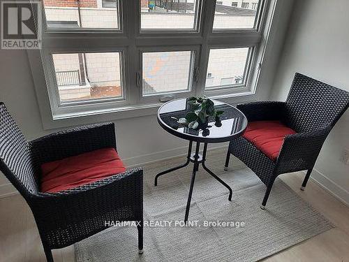 8 - 4015 Hickory Drive, Mississauga, ON 