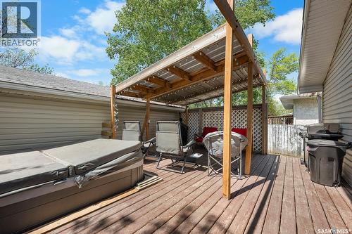 2 Pleasantview Bay, Regina, SK 