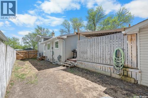 2 Pleasantview Bay, Regina, SK 