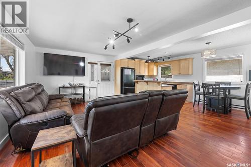 2 Pleasantview Bay, Regina, SK 