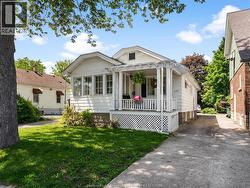 1025 CAMPBELL AVENUE Windsor, ON N9B 2J4