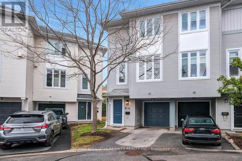 78 Songbird Private, Ottawa, ON 