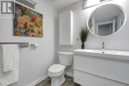 78 Songbird Private, Ottawa, ON 