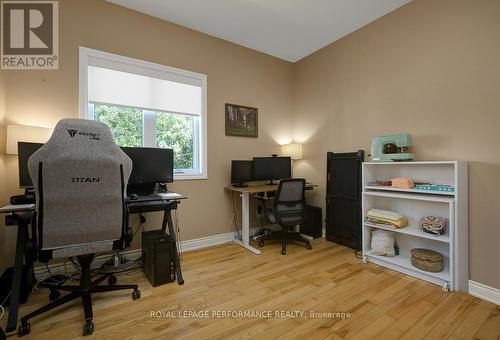 6 Hilda Street, Ottawa, ON 