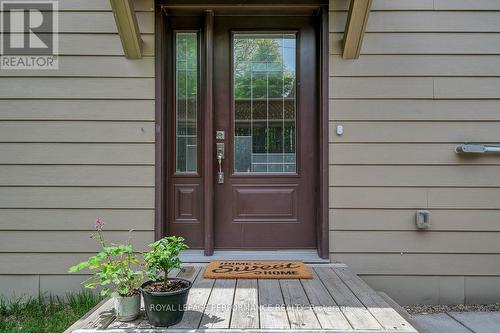 6 Hilda Street, Ottawa, ON 
