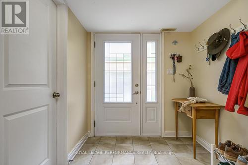 6 Hilda Street, Ottawa, ON 