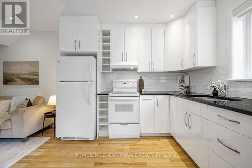 6 Hilda Street, Ottawa, ON 