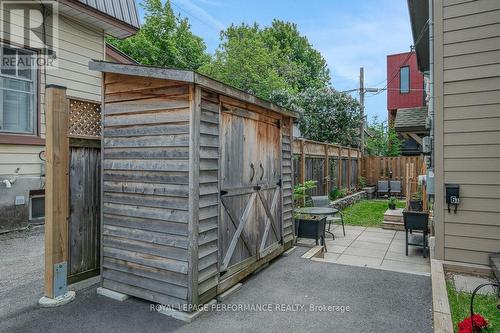 6 Hilda Street, Ottawa, ON 