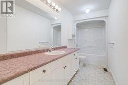 Main Bathroom - 