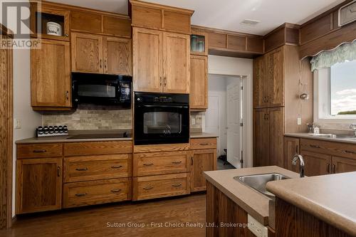 4957 Perth Road 119, Perth East (North Easthope), ON 