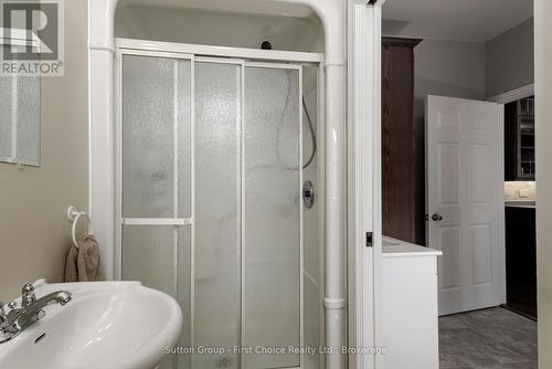 4957 Perth Road 119, Perth East (North Easthope), ON 