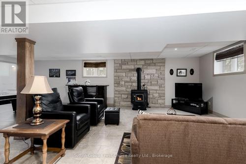 4957 Perth Road 119, Perth East (North Easthope), ON 