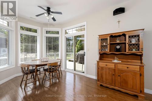 4957 Perth Road 119, Perth East (North Easthope), ON - Indoor Photo Showing Dining Room