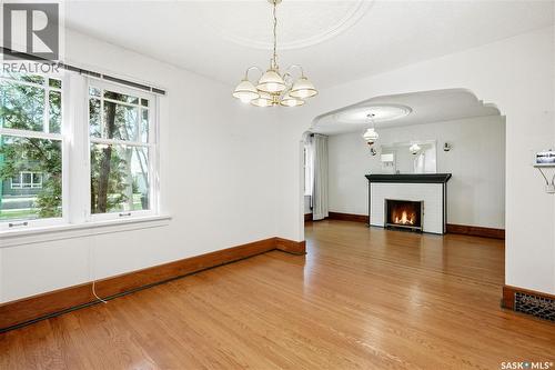 525 5Th Street E, Saskatoon, SK 