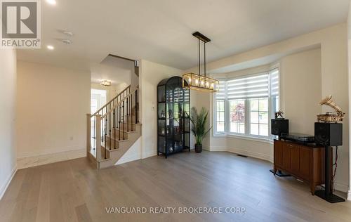 158 Scarlet Way, Bradford West Gwillimbury, ON 