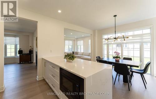 158 Scarlet Way, Bradford West Gwillimbury, ON 