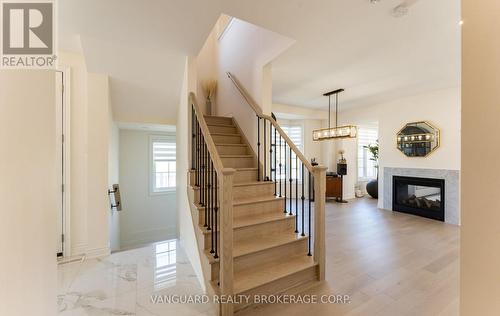 158 Scarlet Way, Bradford West Gwillimbury, ON 
