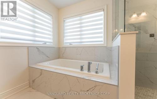 158 Scarlet Way, Bradford West Gwillimbury, ON 