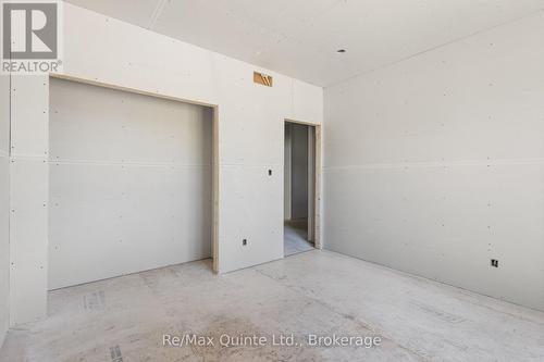12 Deerview Drive, Quinte West (Murray Ward), ON 