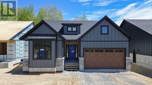 12 Deerview Drive, Quinte West (Murray Ward), ON 