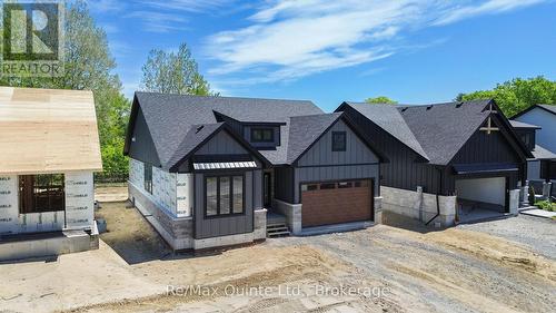 12 Deerview Drive, Quinte West (Murray Ward), ON 
