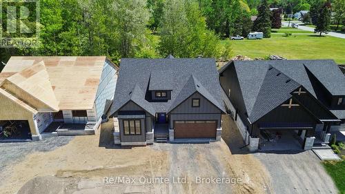 12 Deerview Drive, Quinte West (Murray Ward), ON 