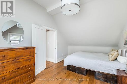 21 Cumberland Drive, Mississauga, ON 