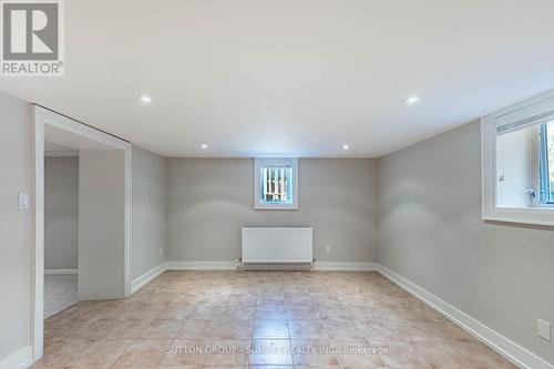 21 Cumberland Drive, Mississauga, ON 