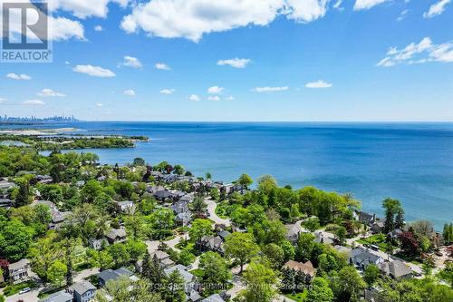 21 Cumberland Drive, Mississauga, ON 