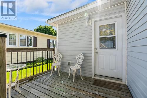 48 Redford Drive, South Huron (Exeter), ON 