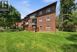 612 GREY Street Unit# 19 Brantford, ON N3S 4Y1