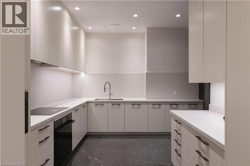 865 Glenwood Avenue, Burlington, ON 