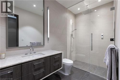865 Glenwood Avenue, Burlington, ON 