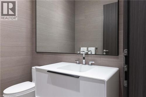 865 Glenwood Avenue, Burlington, ON 