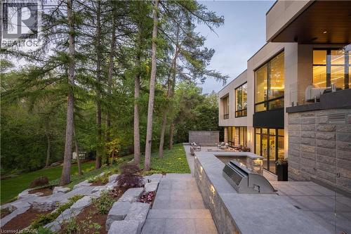 865 Glenwood Avenue, Burlington, ON 